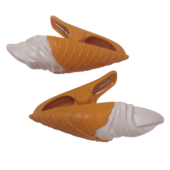 Icecream Beach Towel Clips